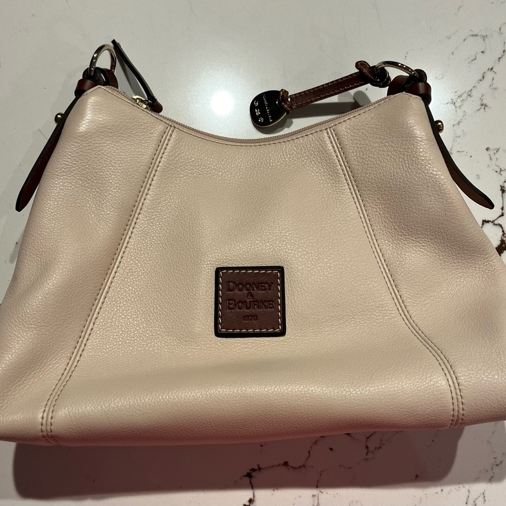 DOONEY & BOURKE SLOUCH BAG PURSE NEW
